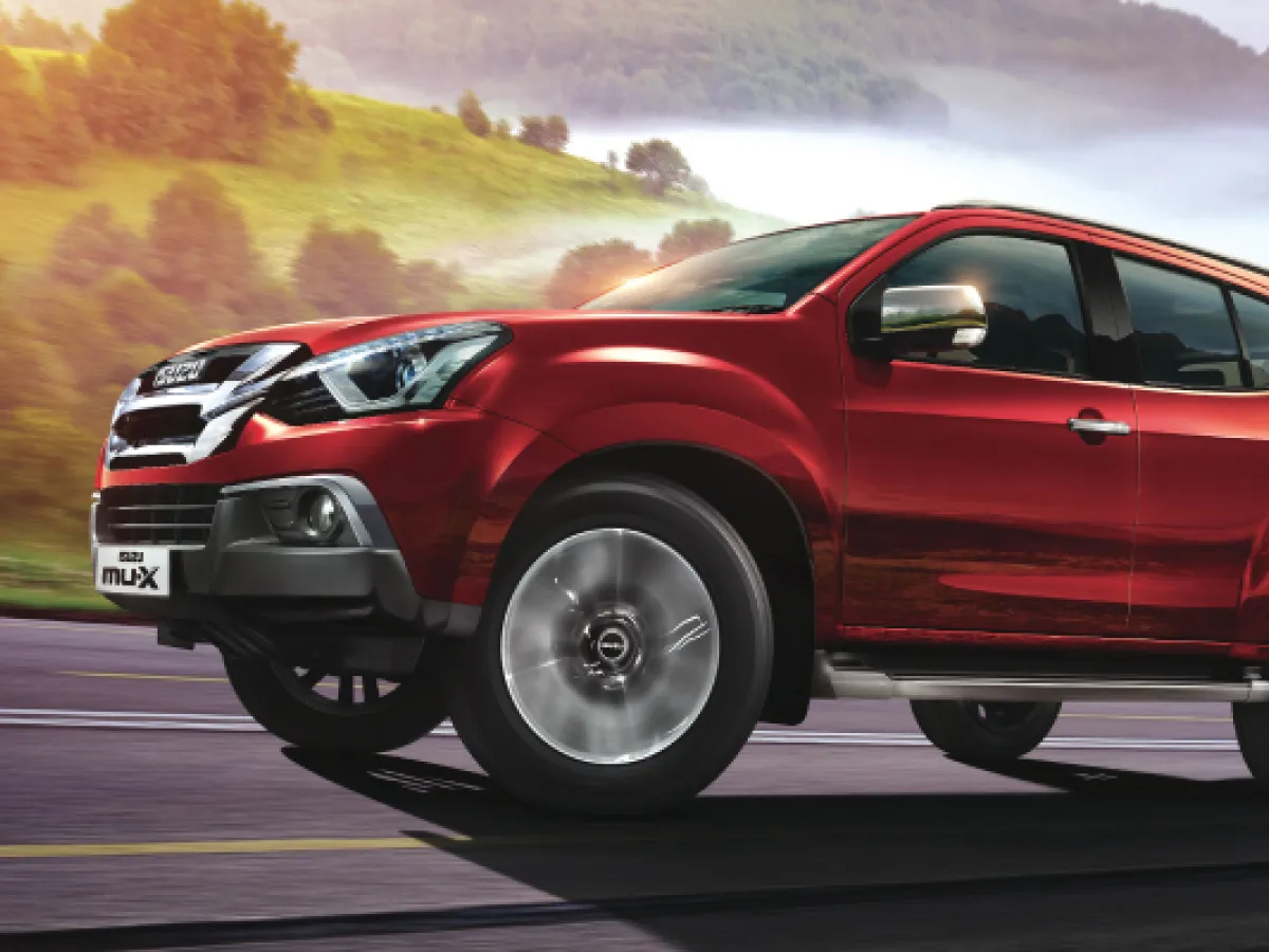 ISUZU MU-X 4X2 AT